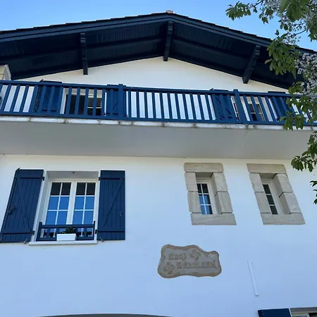 Argi Zabalean, Piscine Chauffée, 8pax, 3kms Saint-Jean-de-Luz
